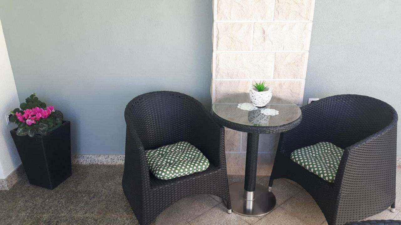 Apartmani Vidos Makarska Extérieur photo